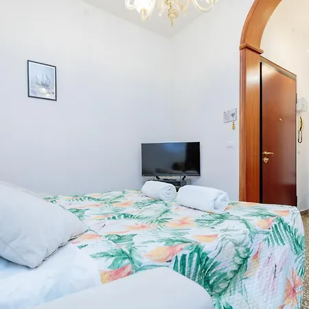 Tipica Casa Veneziana A 15 Minuti Dal Centro Ac E Fast Wifi Apartment Mestre Exterior photo